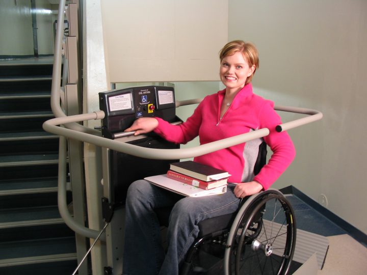 Artira Inclined Wheelchair Lift